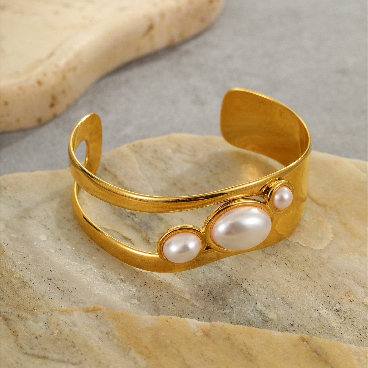 The Amalfi Cuff