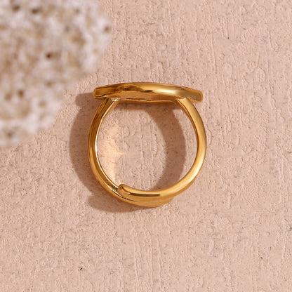 Kiss Ring