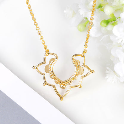 Simplistic Floral Necklace