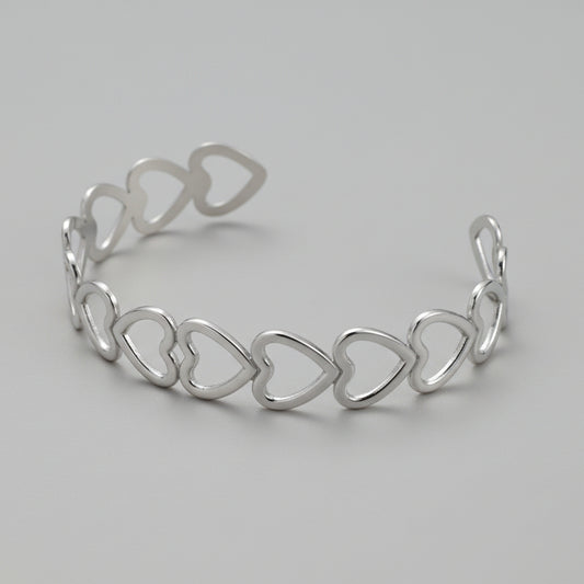 Hollow Heart Bracelet