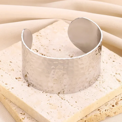 The Josie Cuff