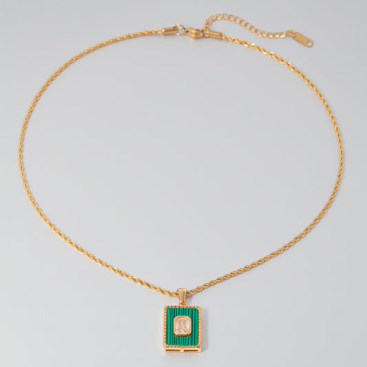 Isla Necklace