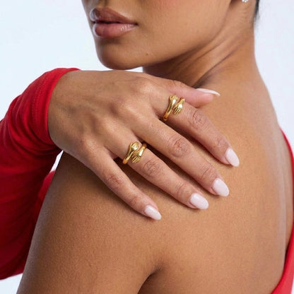 Hug Ring